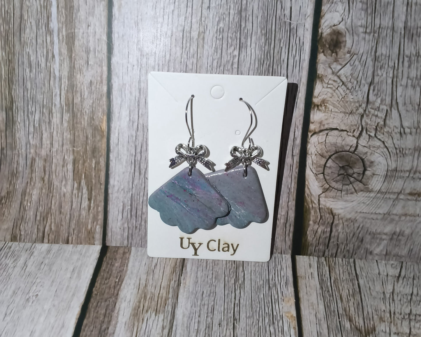Coquette Slate Gray Scalloped Clay Bow Earrings